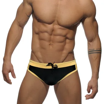 WK19 2023 שחור צהוב סקסי נמוך המותניים גברים בגדי ים לשחות תחתונים ביקיני חדש קיץ חזק גברים בגדי ים שחייה גברים קצרים חוף