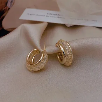 מעולה צבע זהב עיגול מתכת חלולים הרוח עגילים של נשים אישיות אופנה יומי אביזר צד תכשיטים מתנות יום הולדת